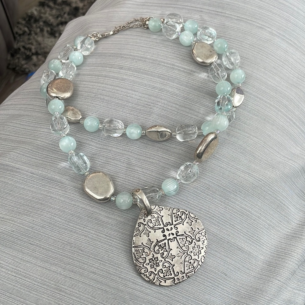 Premier designs necklace with pendant. Versatile.